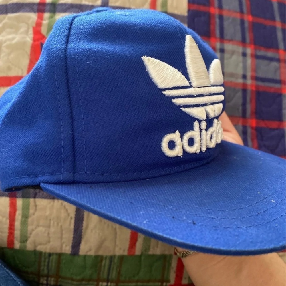 Adidas cap 2/3y - Picture 1 of 4